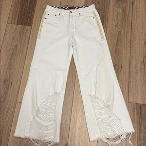 POL S (M) white-Cream Wide-Leg distressed pearl accents Jeans PLEASE READ